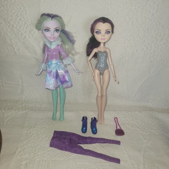 Ever After High Dolls - Picture 12 of 12